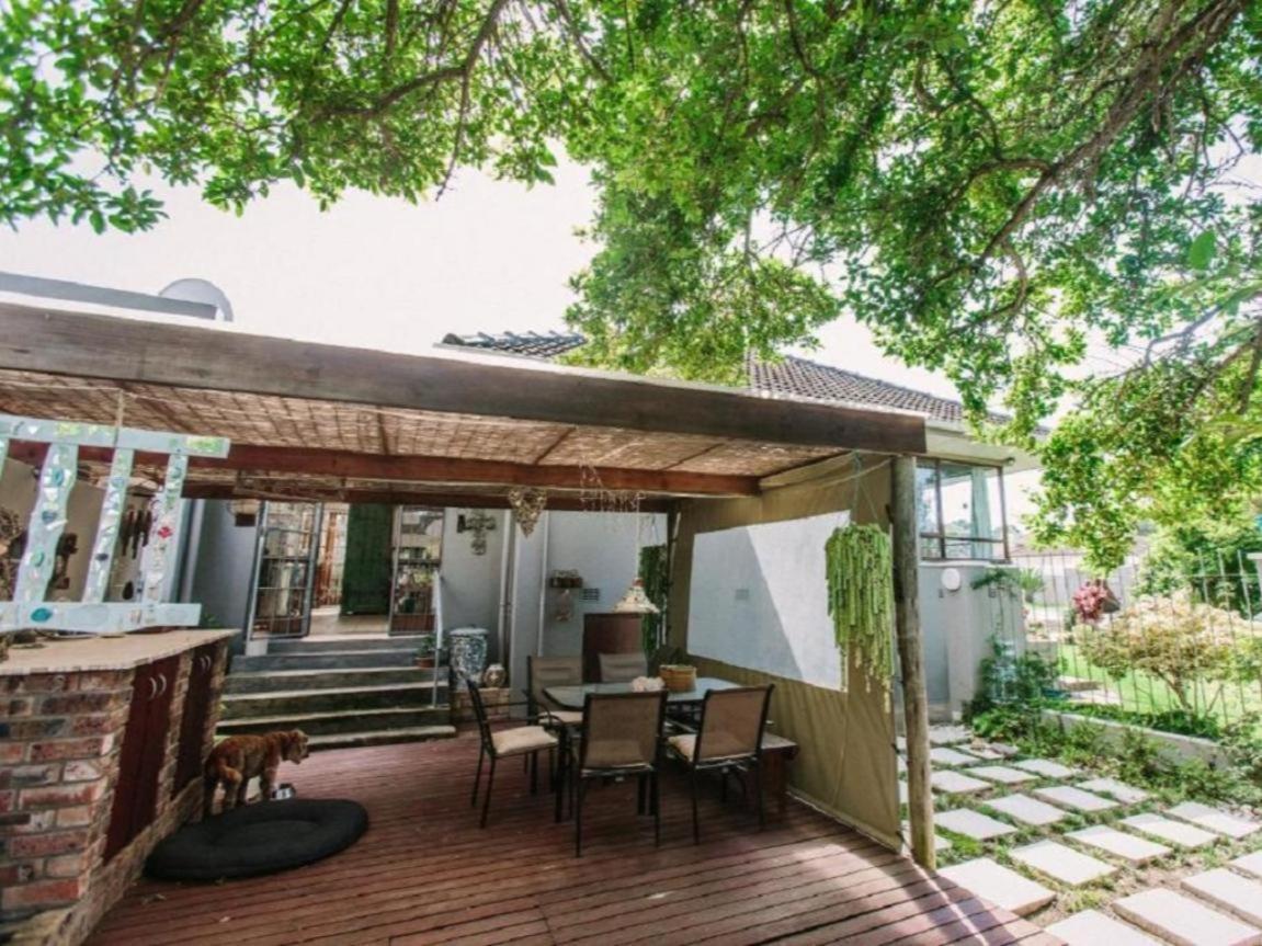 איסט לונדון Parrot Peek Inn מראה חיצוני תמונה